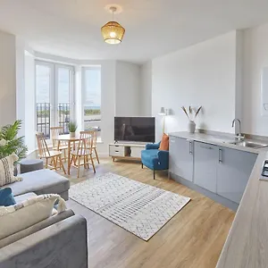 Apartment Host & - Glenholme House
