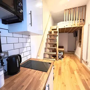 Flat 7, 10 St John's , Bournemouth United Kingdom